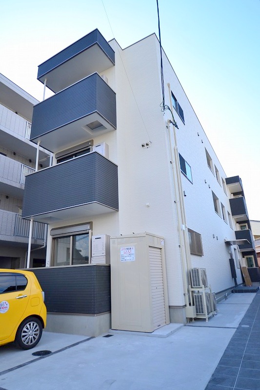 建物外観　セブンプロート船越南