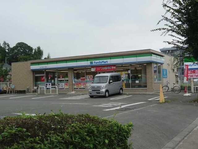 その他　ファミリーマート（その他）まで350m
