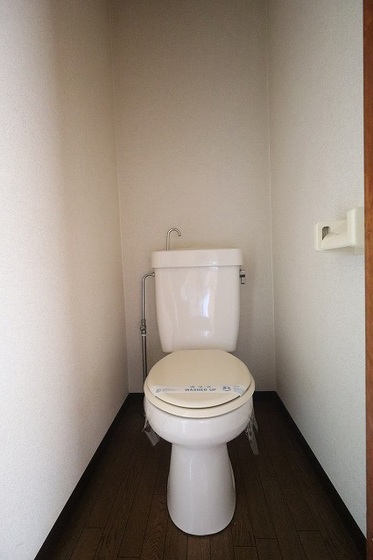 トイレ　※別部屋の写真です