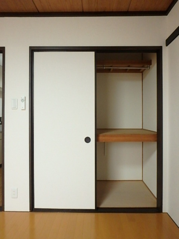 収納　図面と現状に相違がある場合には現状を優先