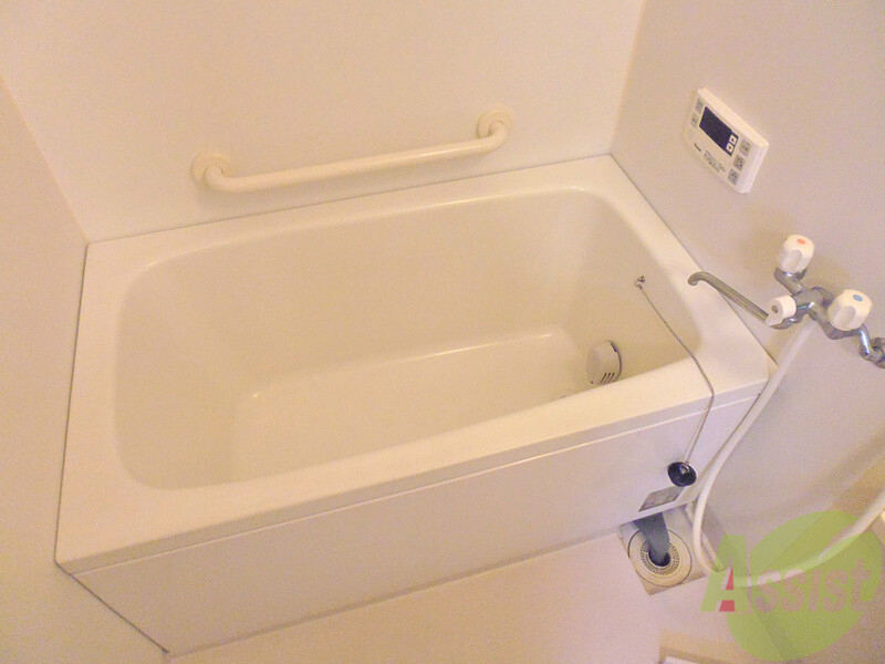 バス・シャワールーム　鼻歌歌いながらゆっくり入れるようなお風呂になってます