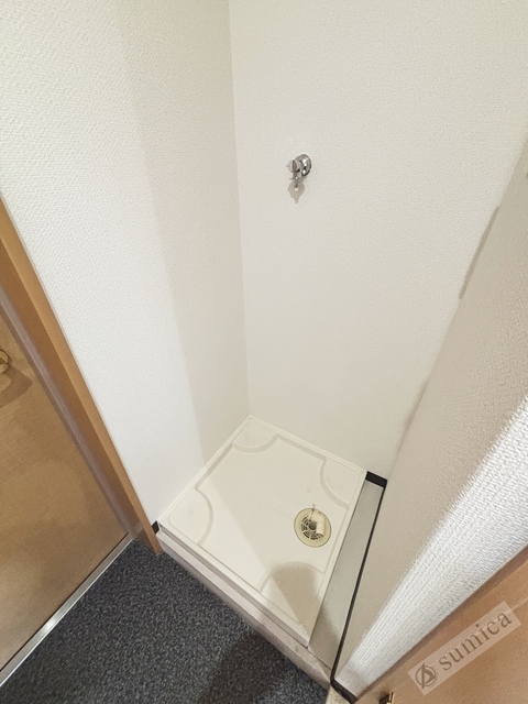 洗面設備　室内洗濯機置き場は必須ですね♪♪