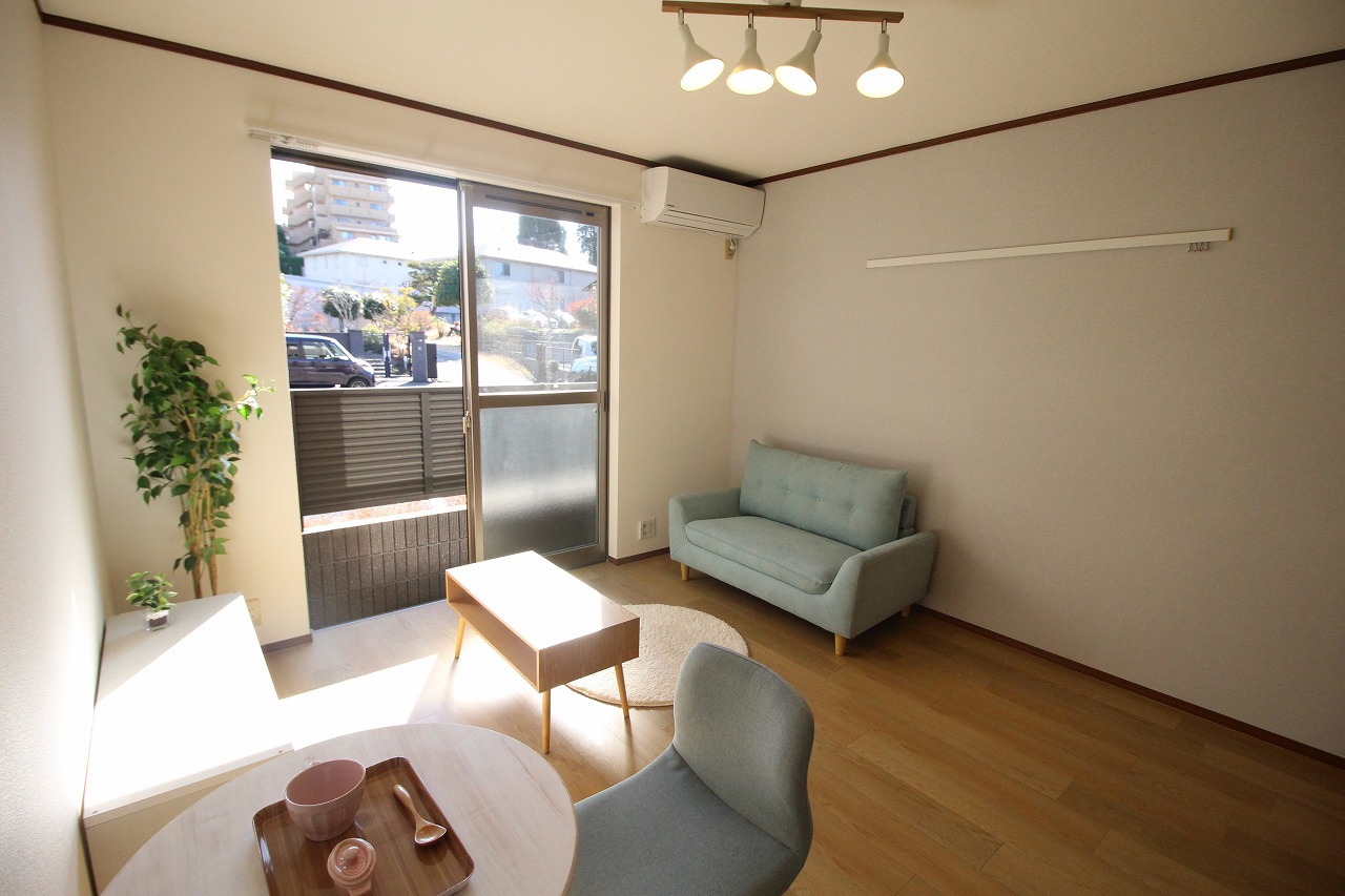 居室・リビング　別の部屋の写真です（家具、家電、小物は付きません）