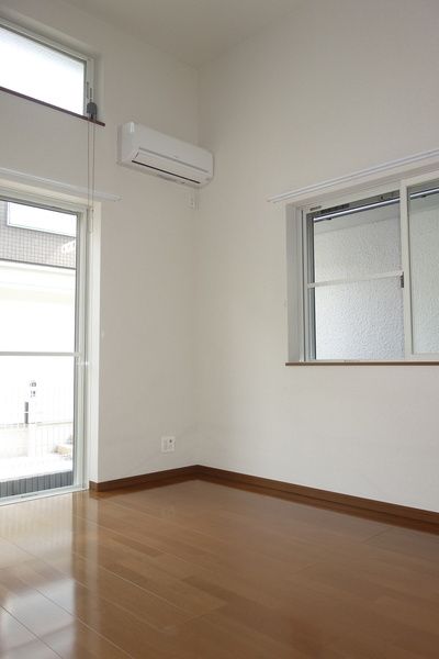 居室・リビング　別部屋参考写真
