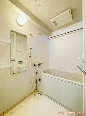 バス・シャワールーム　同マンション別部屋参考写真