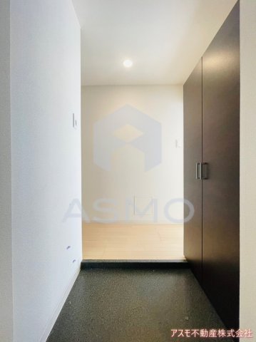 玄関　同マンション別部屋参考写真