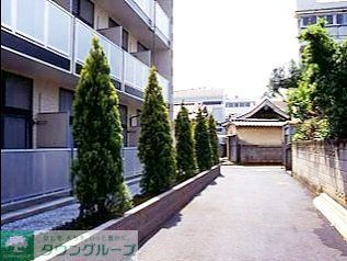 バルコニー　フラワーボックス