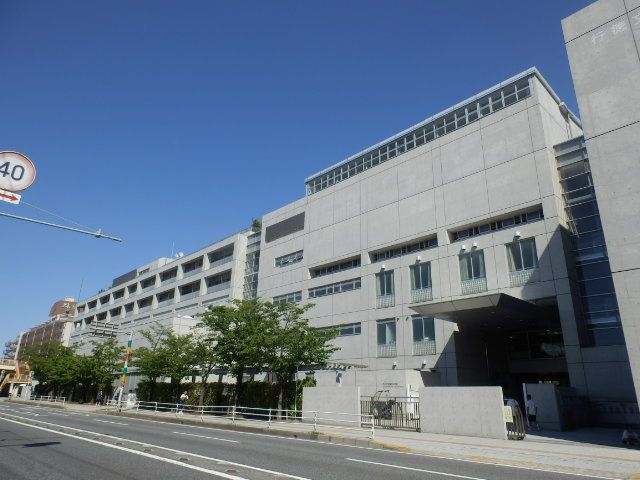 中学校　市川市立第七中学校（中学校）まで640m
