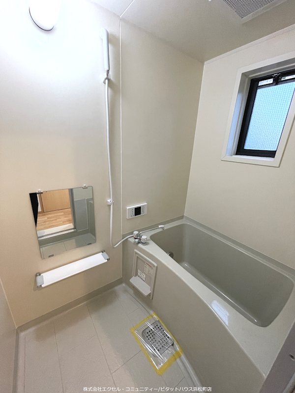 バス・シャワールーム　※類似間取り・別部屋の参考写真です。