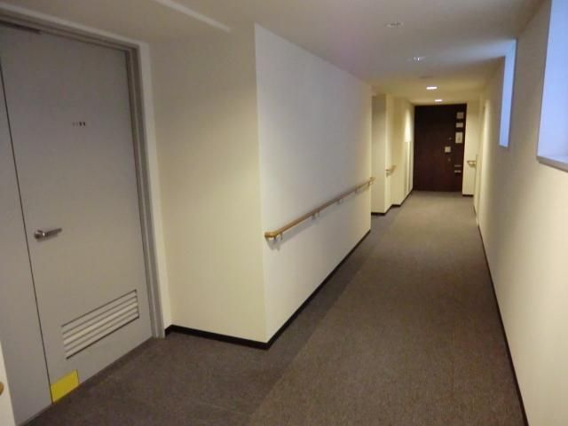 その他共有部分　ホテルライクな内廊下設計