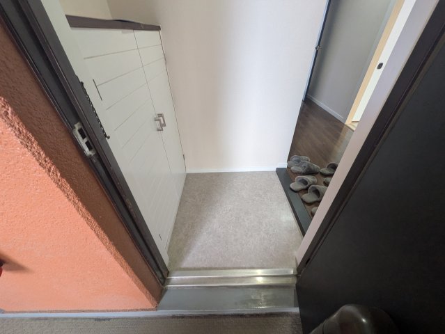 玄関　ライオンズマンション平和が丘第二