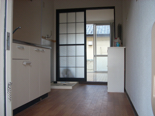 キッチン　※別部屋写真