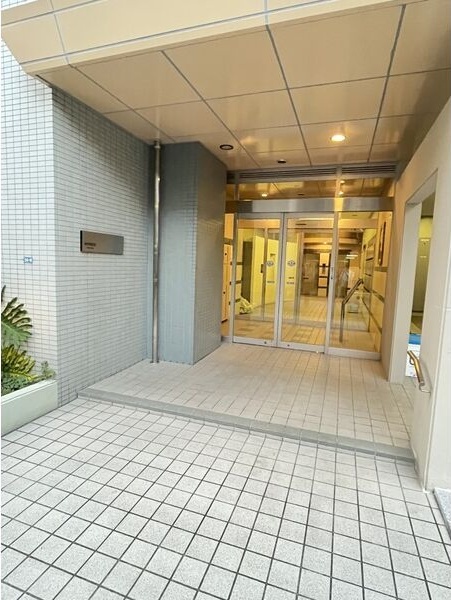 エントランス　★☆他社掲載も内見や契約可能！相見積もり大歓迎☆★
