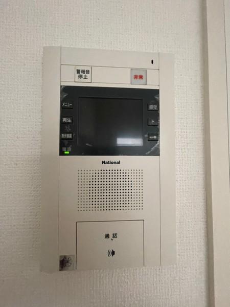 セキュリティ　モニター付きインターホン
