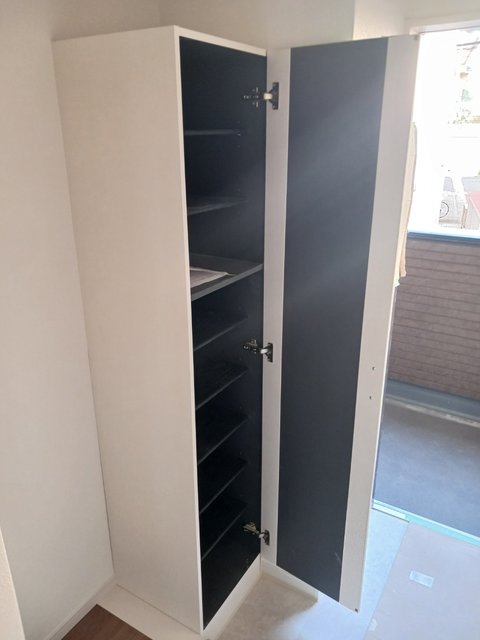 玄関　建築中
