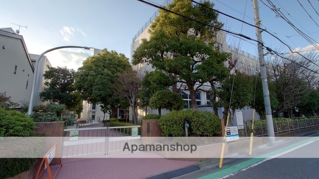 小学校　足立区立舎人小学校（小学校）まで900m