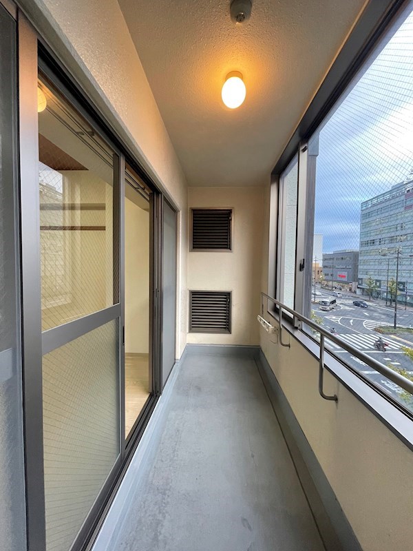 バルコニー　※他のお部屋です、ご参考までに