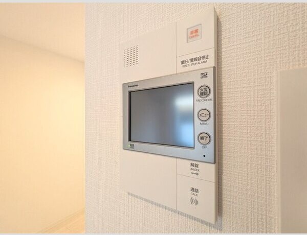 セキュリティ　初期費用分割可★ご希望の場所まで無料送迎サービス付♪