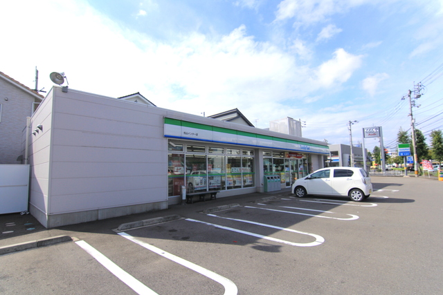 コンビニ　ファミリーマート松山インター北店（コンビニ）まで400m