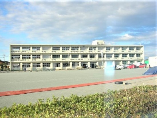 中学校　伊勢市立城田中学校（中学校）まで1380m