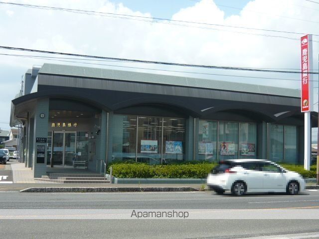 銀行　鹿児島銀行大小路支店（銀行）まで750m