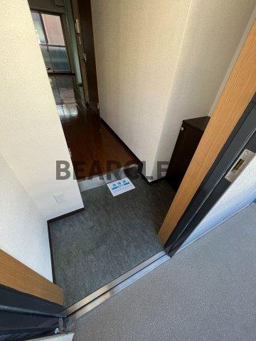 玄関　シンプルで使いやすい玄関です
