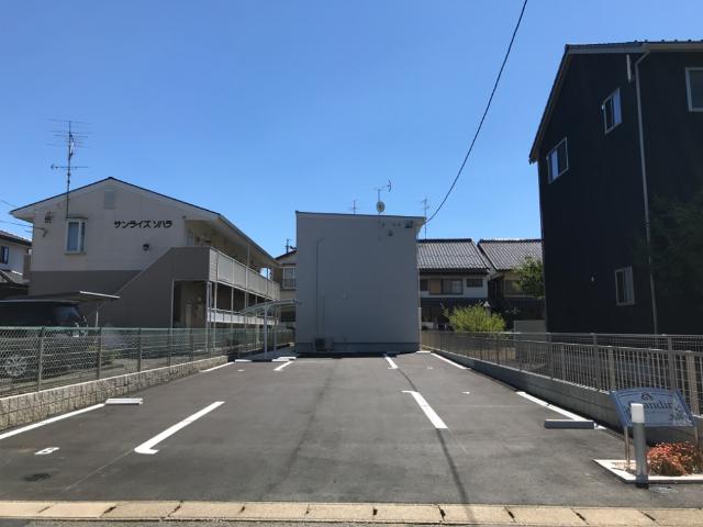 駐車場　外観写真（昼）