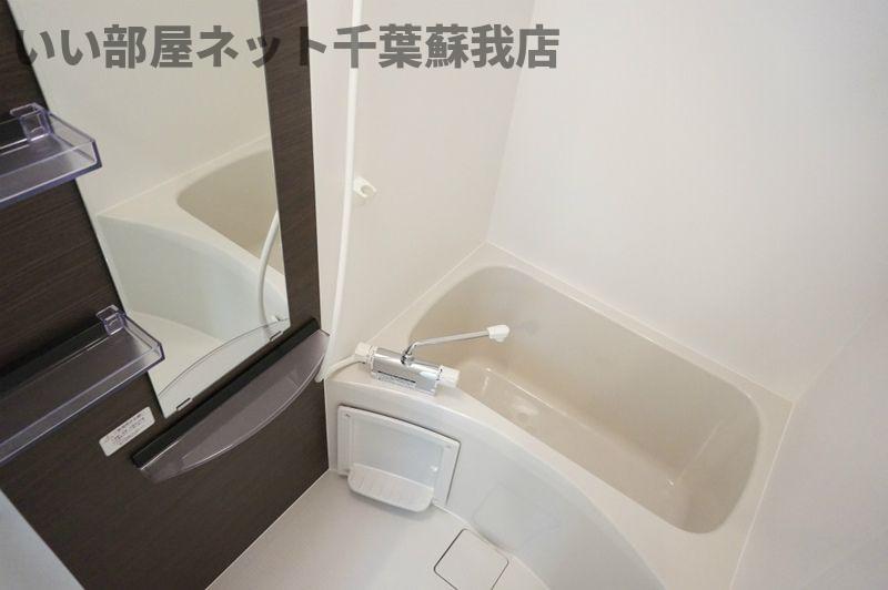バス・シャワールーム　お風呂で日々の疲れを落としましょう