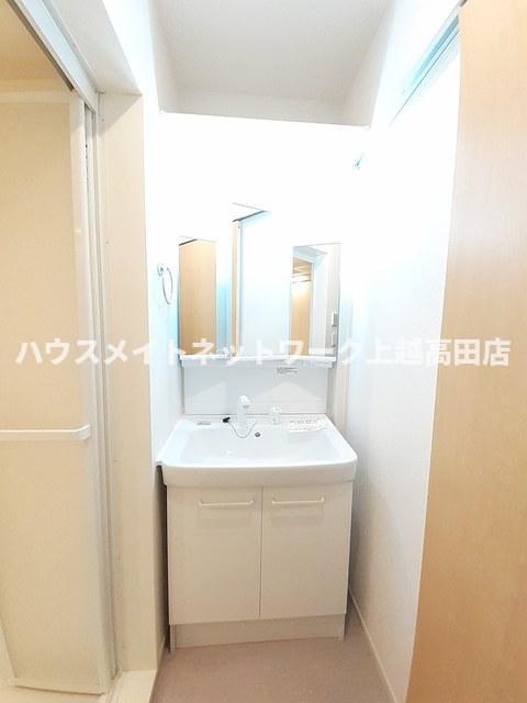 洗面設備　洗髪洗面化粧台