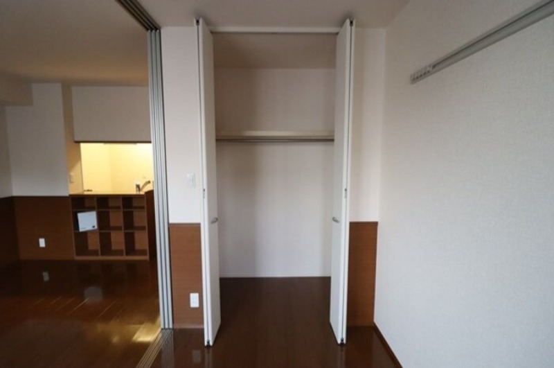 収納　図面と現状に相違がある場合には現状を優先