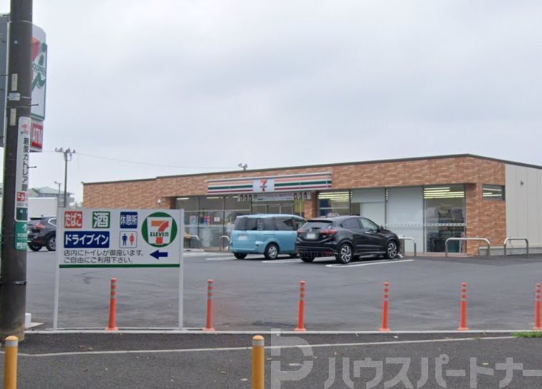 コンビニ　セブンイレブン松戸紙敷店（コンビニ）まで270m