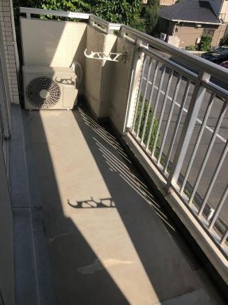 バルコニー　※同仕様写真を含む
