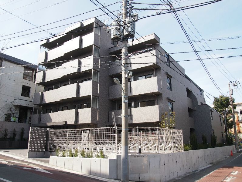 建物外観　★分譲マンションならではの、重厚感ある外観★