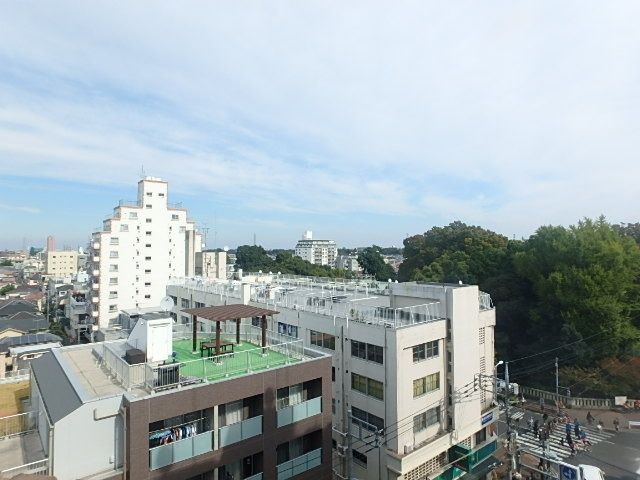 眺望　窓からの眺め