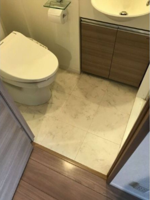 トイレ　別部屋参考写真