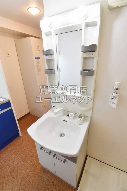 洗面設備　独立洗面台