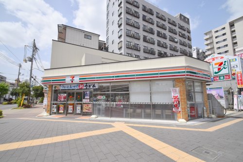 コンビニ　セブンイレブン 大阪関目1丁目南店（コンビニ）まで538m