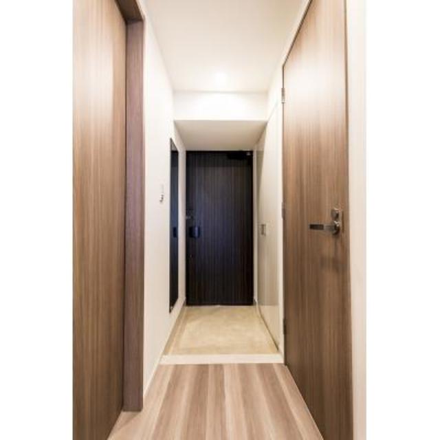 玄関　※写真は同タイプ住戸です。