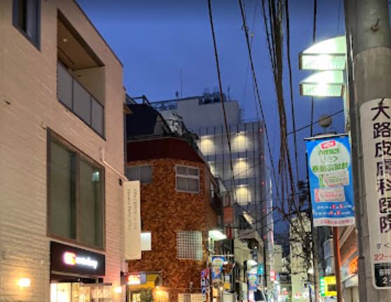 ショッピングセンター　吉祥寺中道通り（ショッピングセンター）まで212m