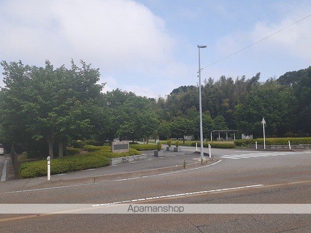 公園　北代緑地公園（公園）まで600m