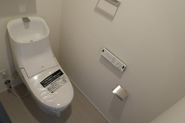 トイレ　トイレもきれいです