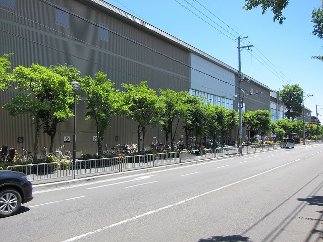 ドラックストア　HBC STORE(ストア) 洛北阪急スクエア店（ドラッグストア）まで725m