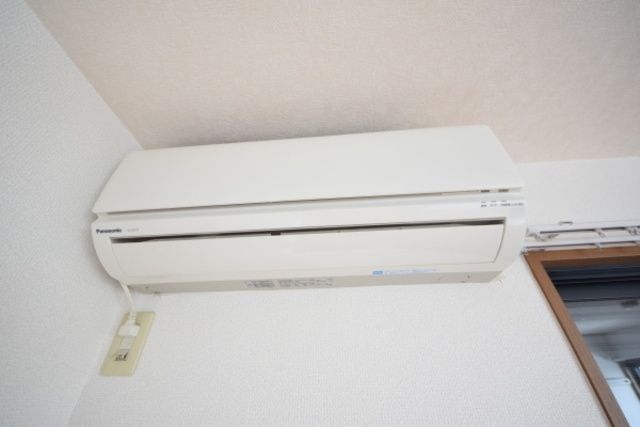 その他　★エアコン★