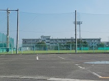 中学校　愛西市立八開中学校（中学校）まで1248m