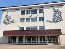 中学校　札幌市立栄町中学校（中学校）まで1316m
