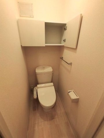 トイレ　別号室参考写真