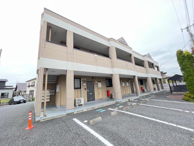 建物外観　外観写真（昼）