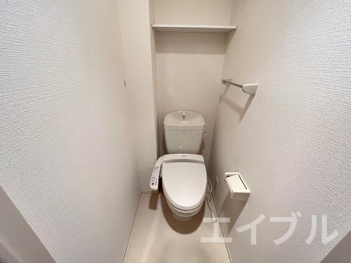 トイレ　別部屋の写真です