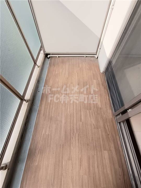 バルコニー　お洗濯にも便利なバルコニー付き