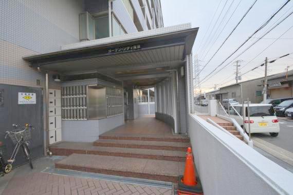 エントランス　素敵なエントランスがあなたを毎日出迎えてくれます。